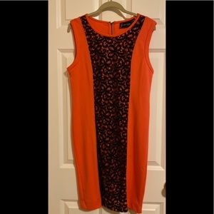 Sleeveless dress by Jennifer Hudson.